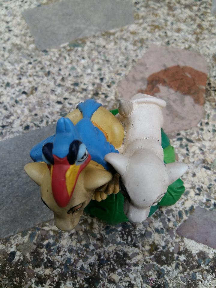 Artesan&iacute;a: Figurita Simba del Rey Le&oacute;n - Foto 2