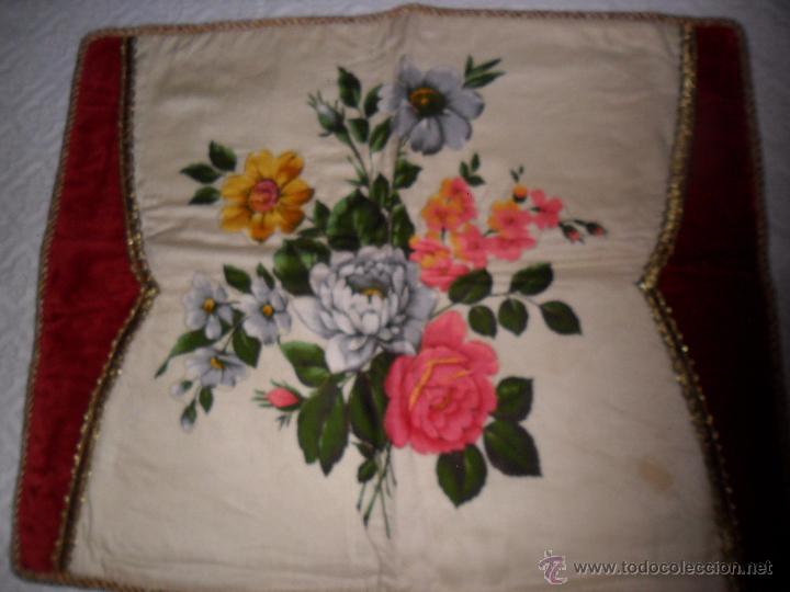 Artesan&iacute;a: Coj&iacute;n decorativo - Foto 1