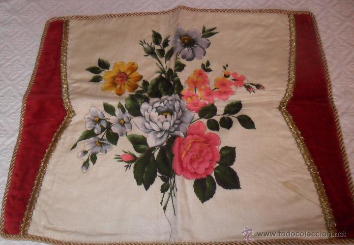 Artesan&iacute;a: Coj&iacute;n decorativo - Foto 2