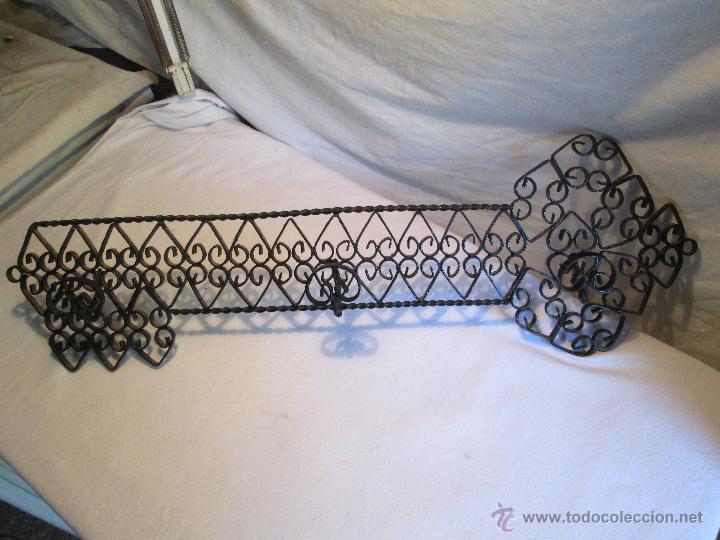 Artesan&iacute;a: PERCHA DE HIERRO - Foto 5
