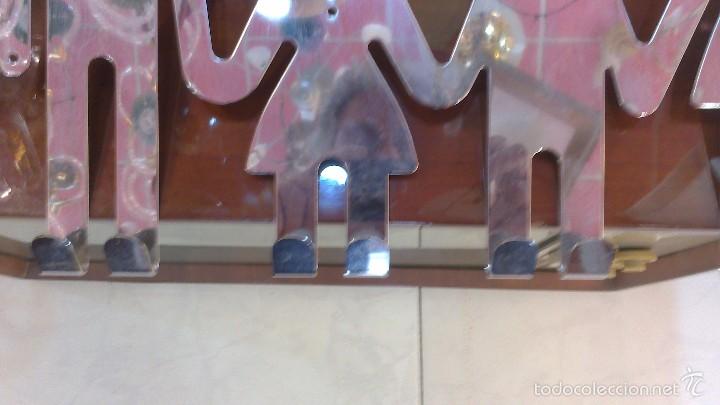 Artesan&iacute;a: colgador de ropa traspuerta - Foto 5