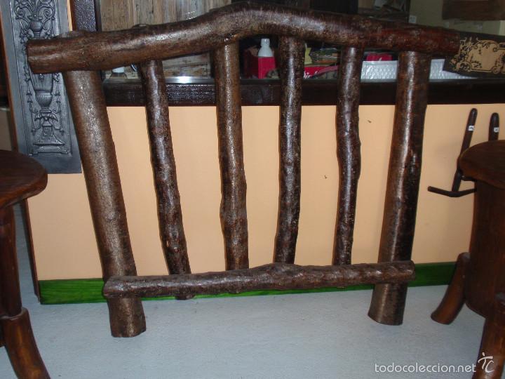 Artesan&iacute;a: 2 Mesitas rusticas y cabecero r&uacute;stico ciruelo. - Foto 5
