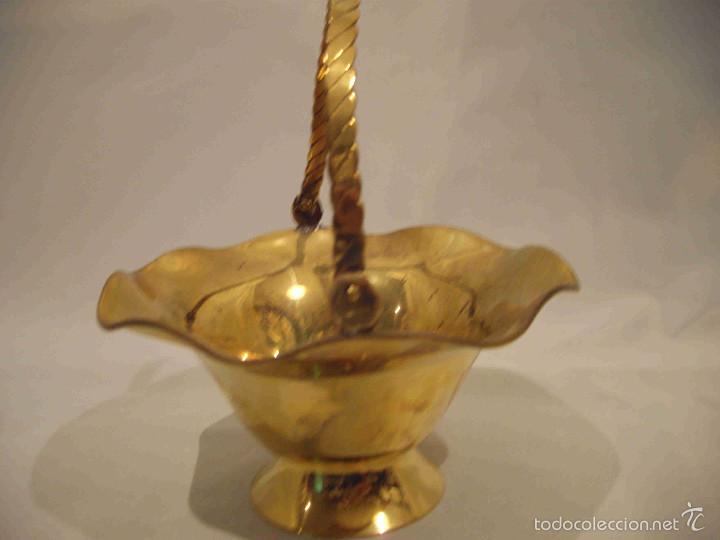 Artesan&iacute;a: CESTA METAL DORADO - Foto 1