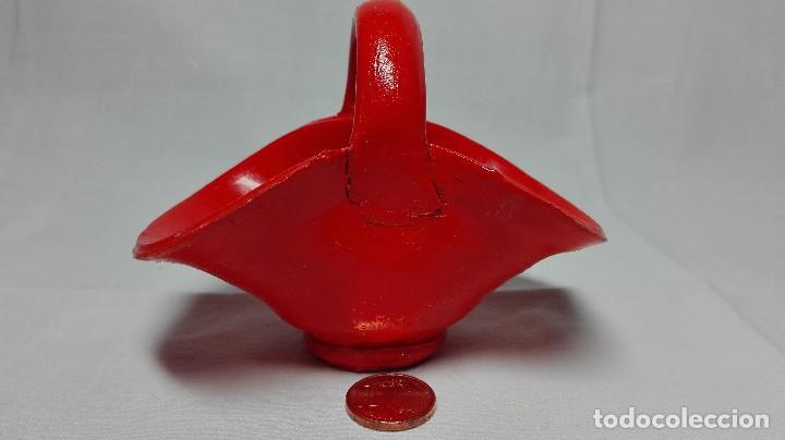 Artesan&iacute;a: Cestilla de cer&aacute;mica roja. - Foto 1