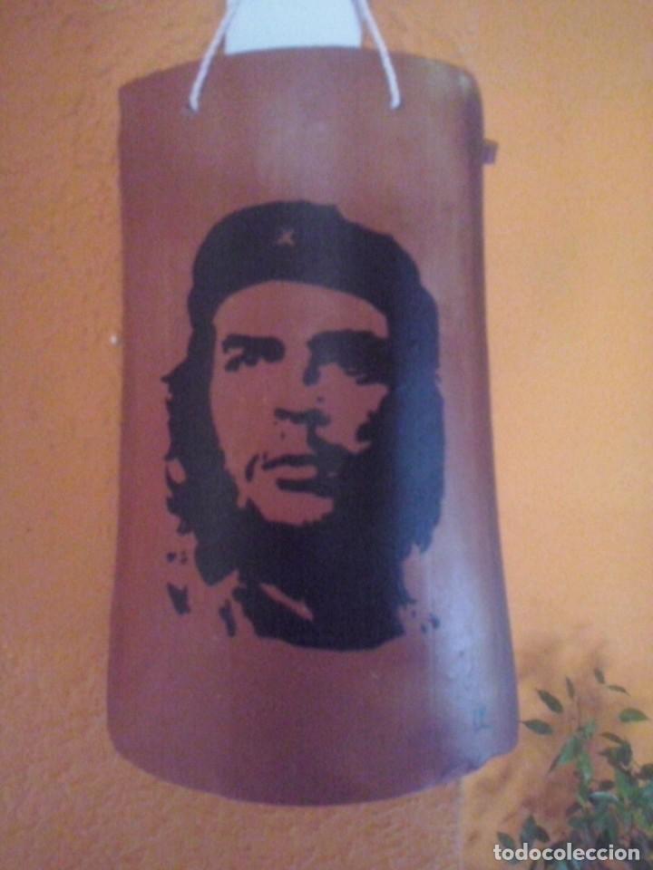 Artesan&iacute;a: TEJA DECORADA ROSTRO CHE GUEVARA - Foto 1