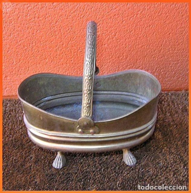 Artesan&iacute;a: CESTO DE LAT&Oacute;N CON ASA - Foto 2