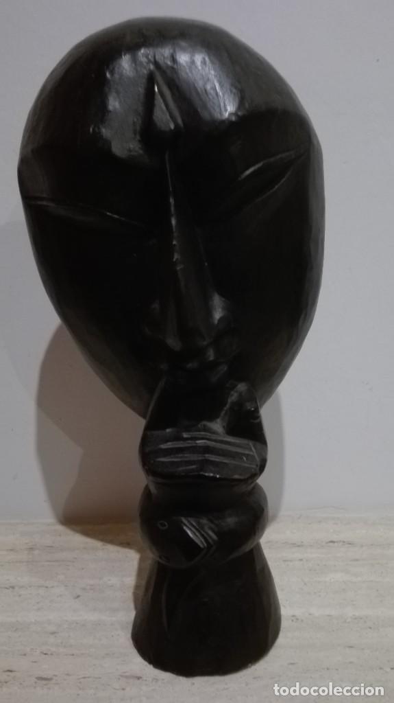 Artesan&iacute;a: Talla africana de cara - Foto 1