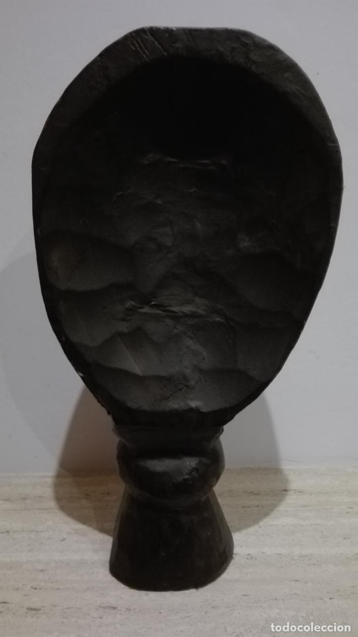 Artesan&iacute;a: Talla africana de cara - Foto 2