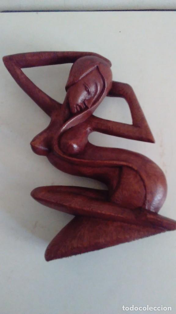 Artesan&iacute;a: Escultura de mujer desnuda en madera - Foto 8