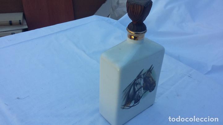 Artesan&iacute;a: botella de ceramica - Foto 2