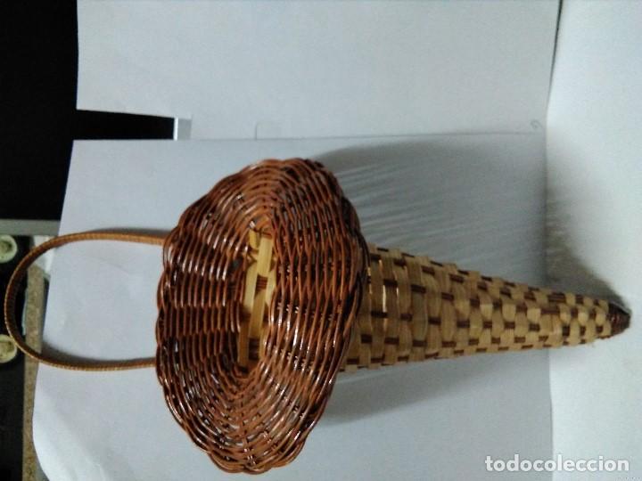 Artesan&iacute;a: florero de palma para ramo - Foto 2