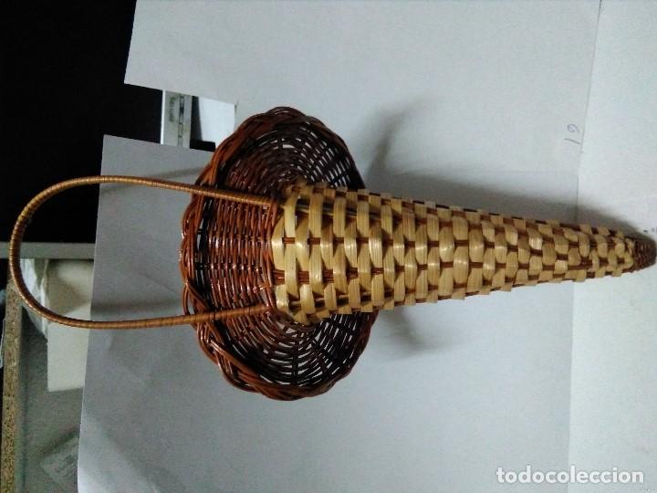 Artesan&iacute;a: florero de palma para ramo - Foto 4
