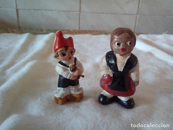 Artesanía: Pareja de gallegos en terracota,miniatura.años 80 - Foto 2 - 102544219