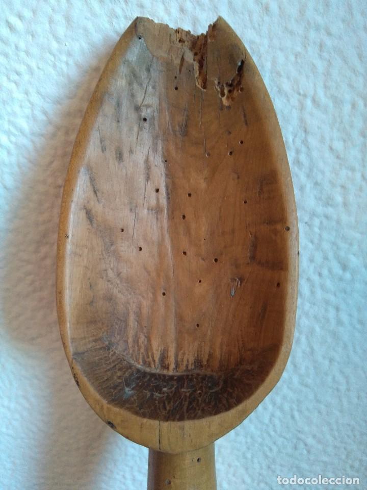Artesan&iacute;a: Gran cuchara madera tallada - Foto 5