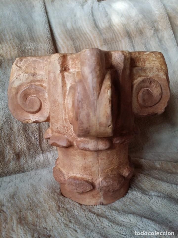 Artesan&iacute;a: Capitel almohade del siglo XI - Foto 4