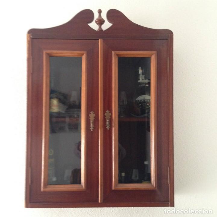 Artesan&iacute;a: Vitrina madera - Foto 1