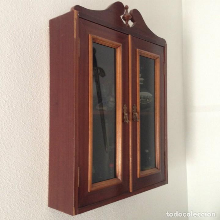 Artesan&iacute;a: Vitrina madera - Foto 3