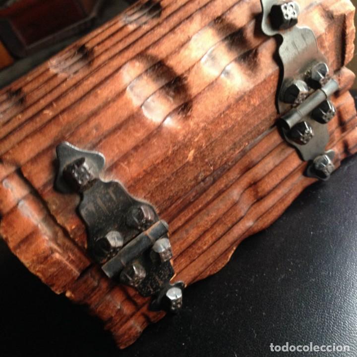 Artesan&iacute;a: Baul de Madera - Foto 1