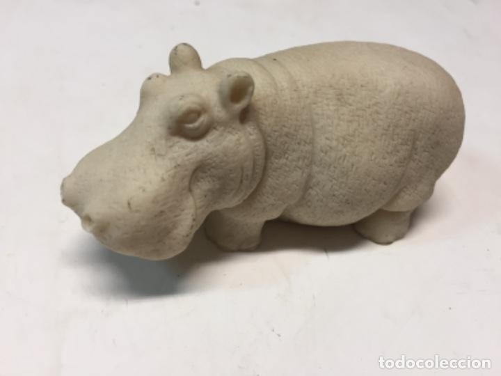 Artesan&iacute;a: Hipop&oacute;tamo de resina - Foto 1