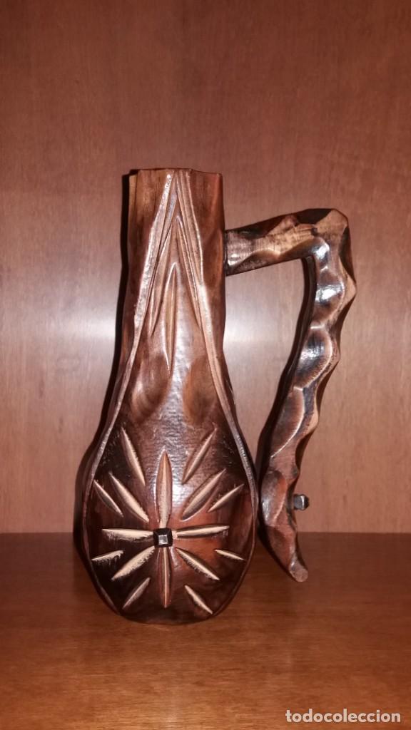 Artesan&iacute;a: Jarra de madera - Foto 3