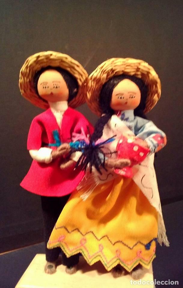 Artesan&iacute;a: Pareja de Ecuador - Foto 1