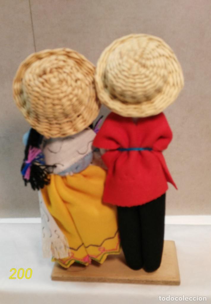 Artesan&iacute;a: Pareja de Ecuador - Foto 2
