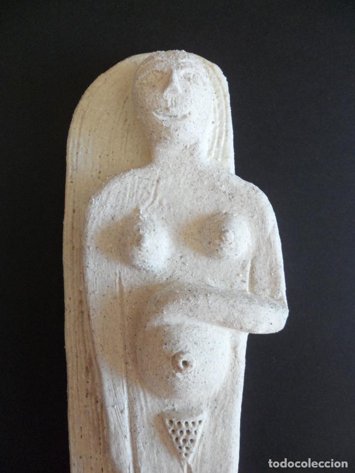 Artesan&iacute;a: Figura en Gres de Mujer en cinta - Embrazo - Maternidad - Foto 2