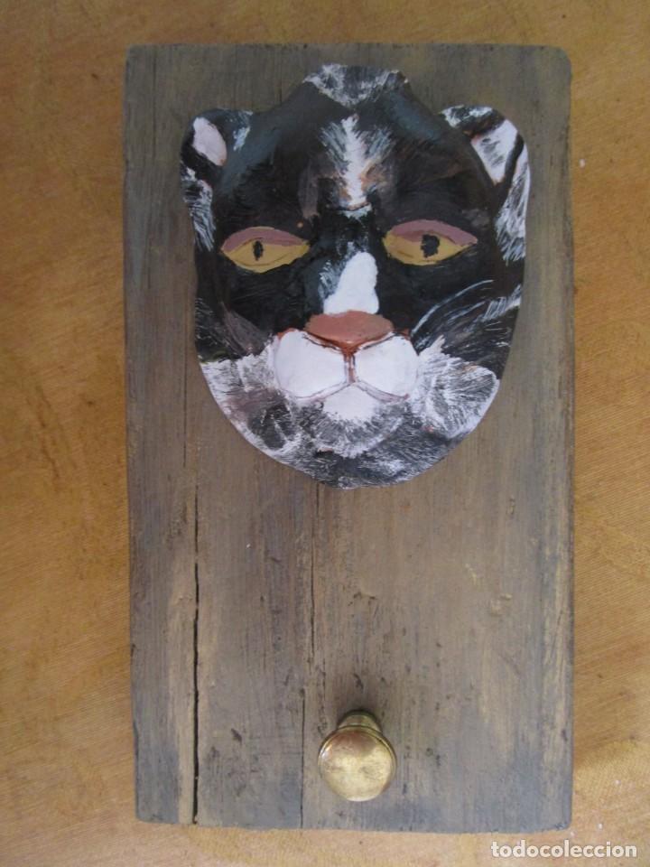 Artesan&iacute;a: Perchero gato - Foto 1