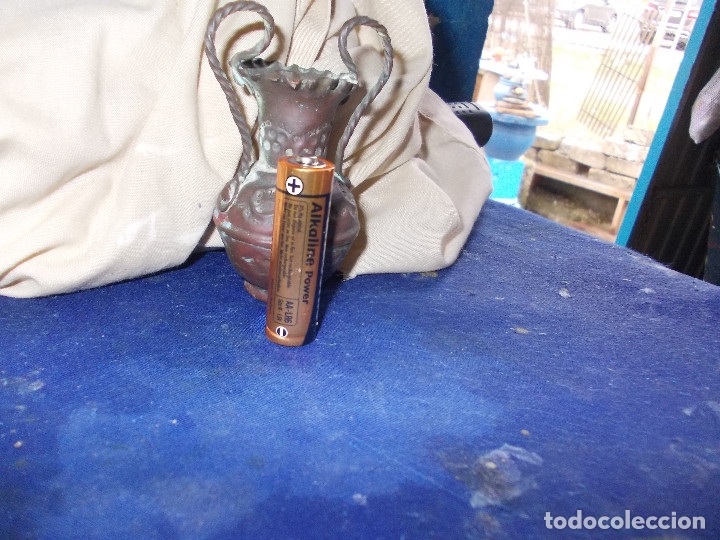 Artesan&iacute;a: jarroncito de cobre antiguo - Foto 5