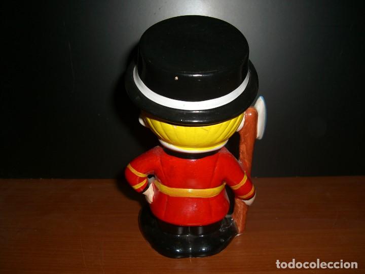 Artesan&iacute;a: HUCHA INFANTIL BEEFEATER - Foto 3