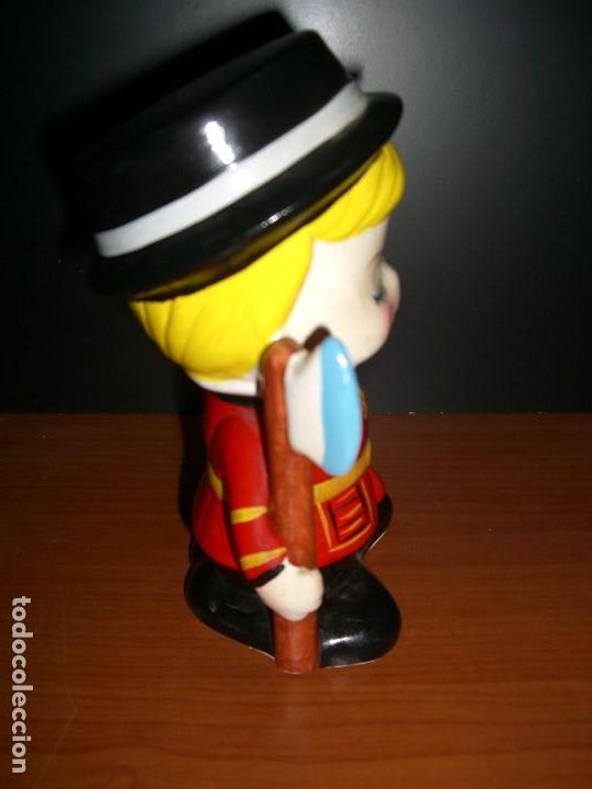 Artesan&iacute;a: HUCHA INFANTIL BEEFEATER - Foto 4