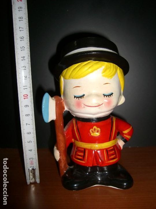 Artesan&iacute;a: HUCHA INFANTIL BEEFEATER - Foto 6