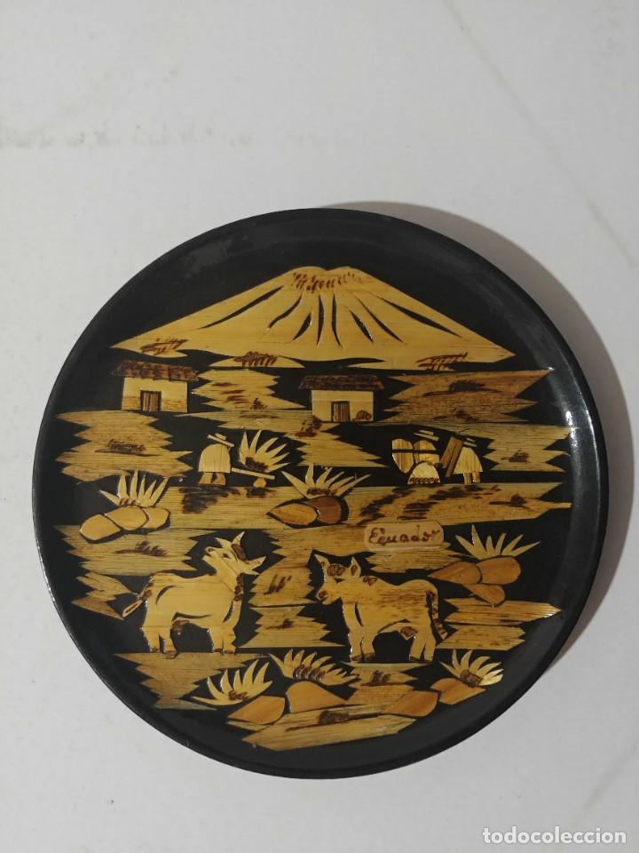 Artesan&iacute;a: plato de madera - Foto 1