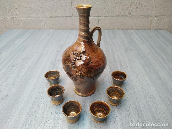 Artesan&iacute;a: Jarra con vasos de barro - Foto 1