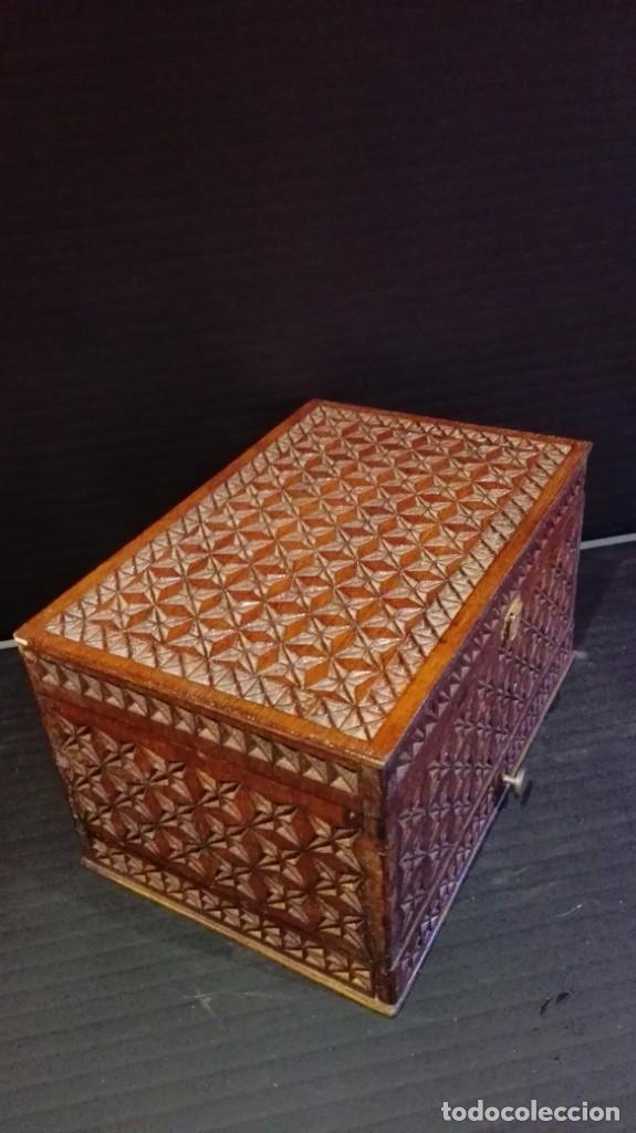 Artesan&iacute;a: CAJA DE MADERA HECHA A MANO - Foto 1