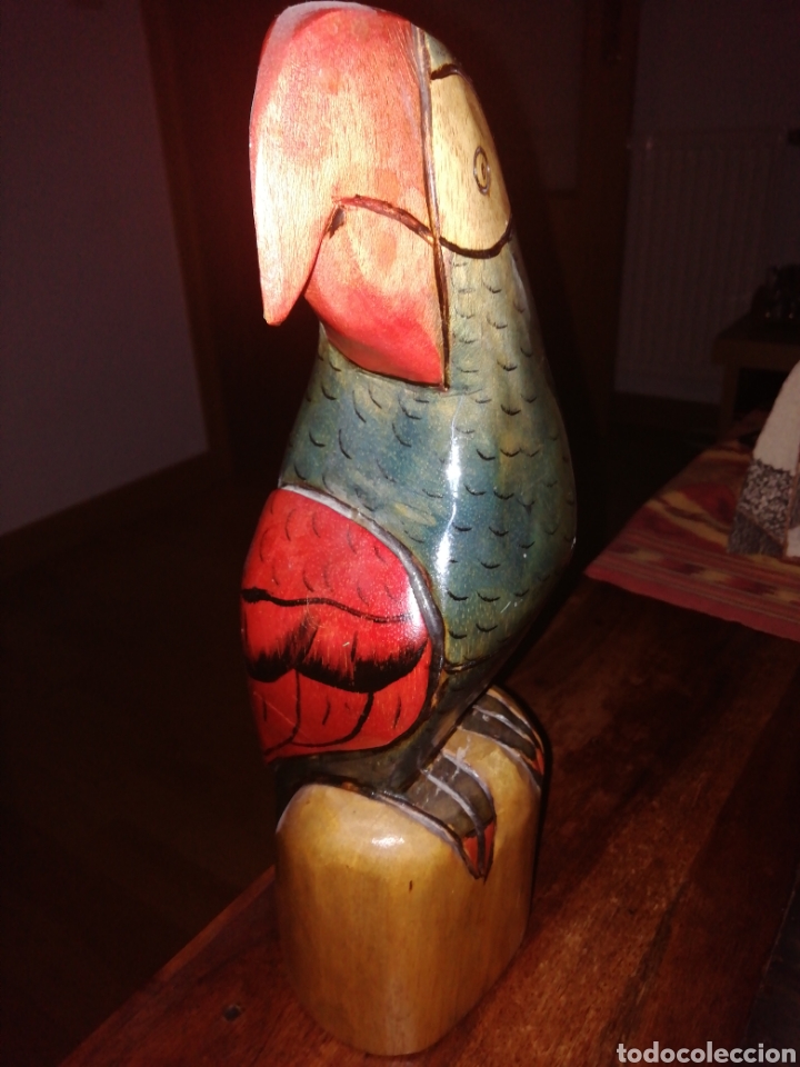 Artesan&iacute;a: Loro madera de una pieza - Foto 2