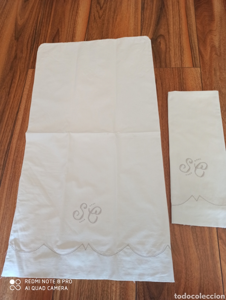 Artesan&iacute;a: 2 almohadas bordadas - Foto 3