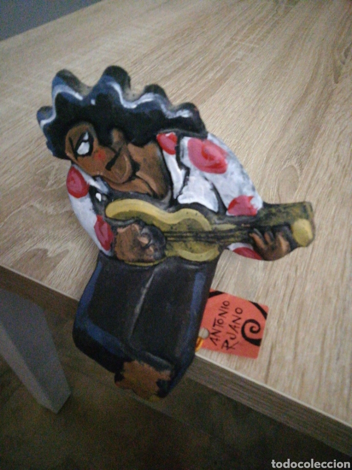 Artesan&iacute;a: Figura de Antonio ruano - Foto 2