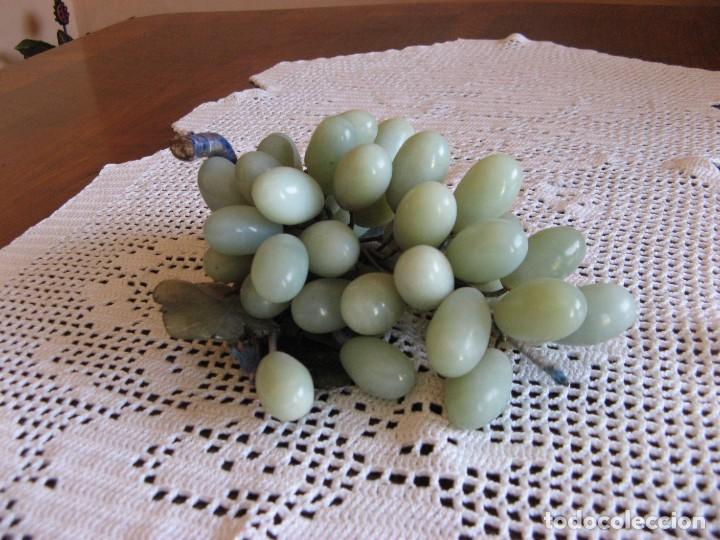 Artesan&iacute;a: Racimo de uvas de Jade - Foto 3