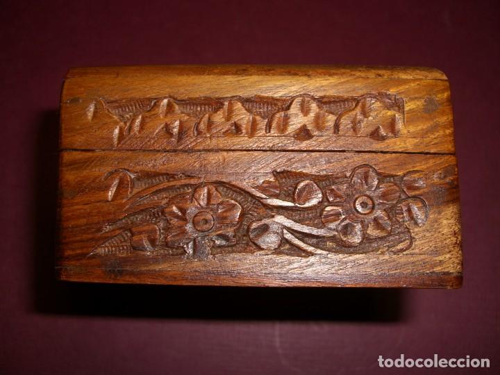 Artesan&iacute;a: CAJA EN MADERA TALLADA - Foto 3
