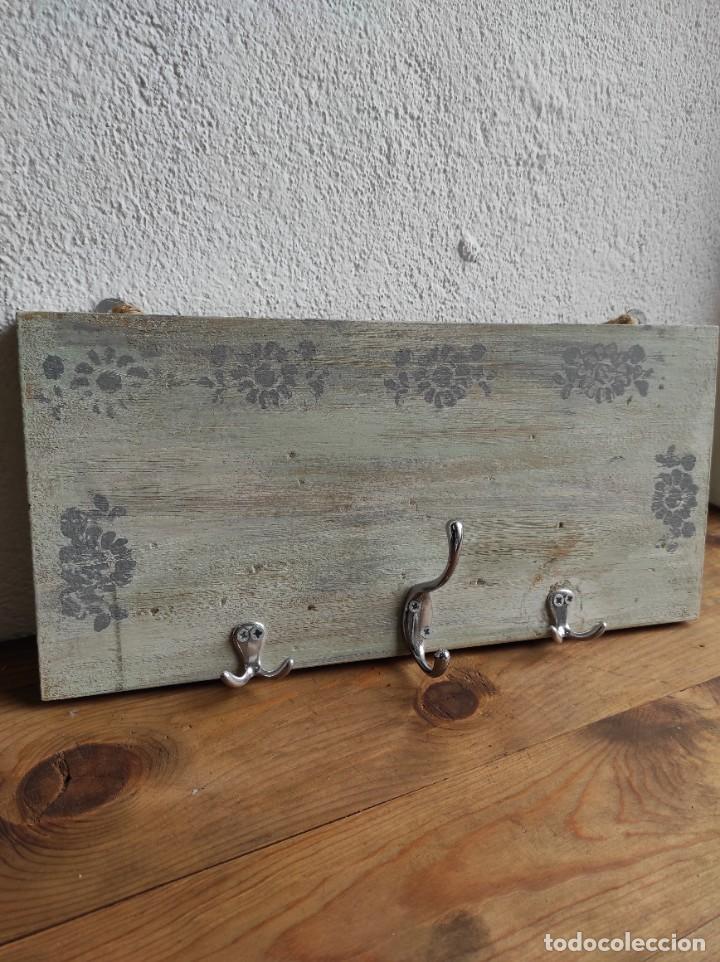 Artesan&iacute;a: Perchero de pared de madera - Foto 1