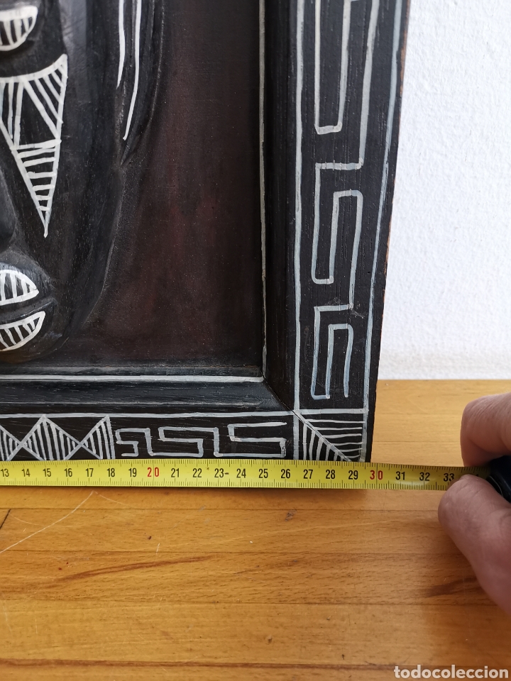 Artesan&iacute;a: Cuadro de m&aacute;scara africana de madera. - Foto 2