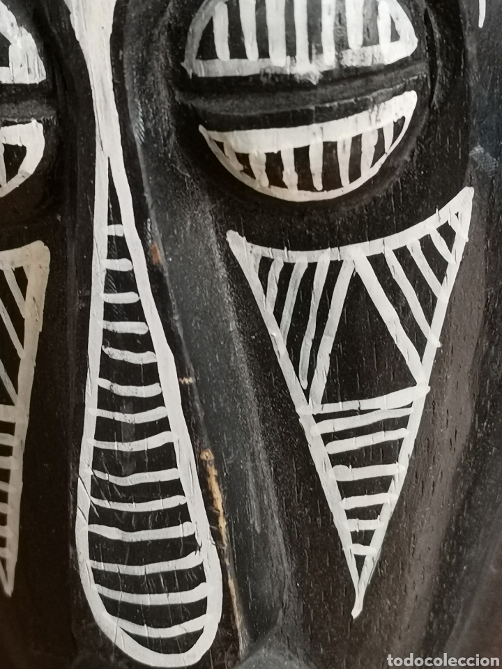 Artesan&iacute;a: Cuadro de m&aacute;scara africana de madera. - Foto 5