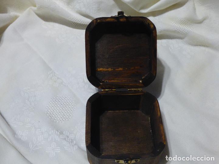 Artesan&iacute;a: Caja ,joyero. - Foto 3