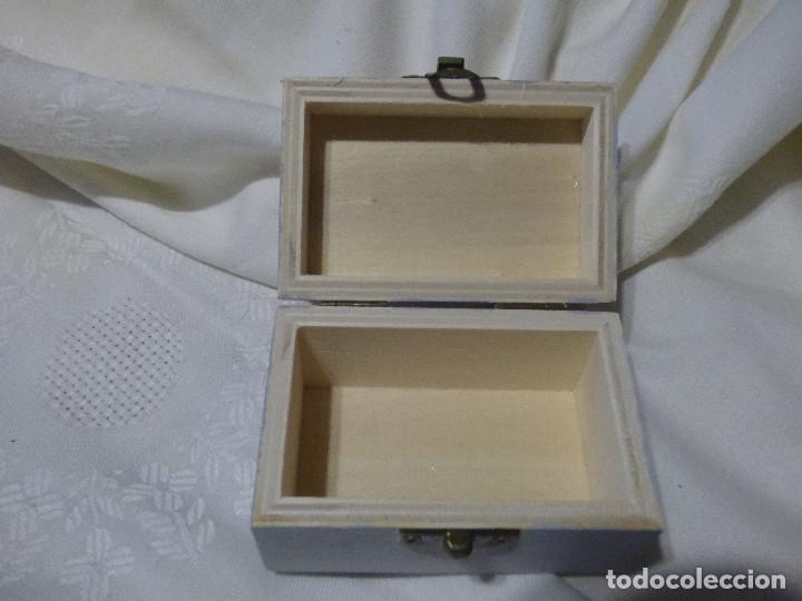 Artesan&iacute;a: Caja ,joyero. - Foto 3
