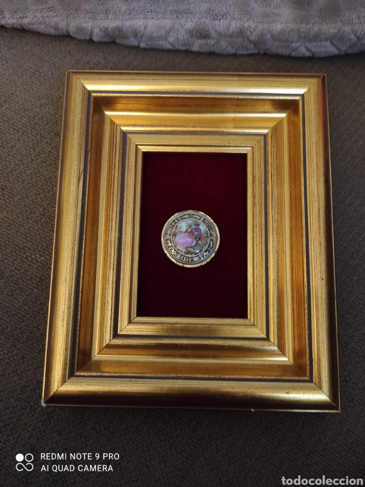 Artesan&iacute;a: Cuadro dorado con Camafeo - Foto 1