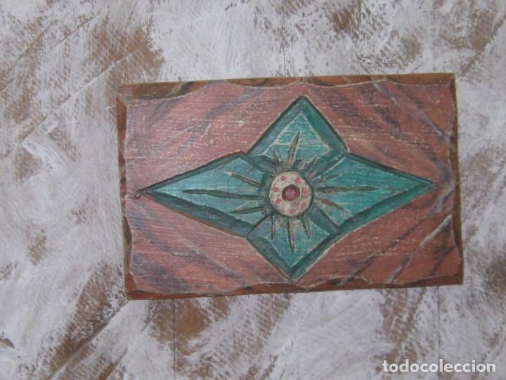 Artesan&iacute;a: Flor g&oacute;tica. - Foto 1