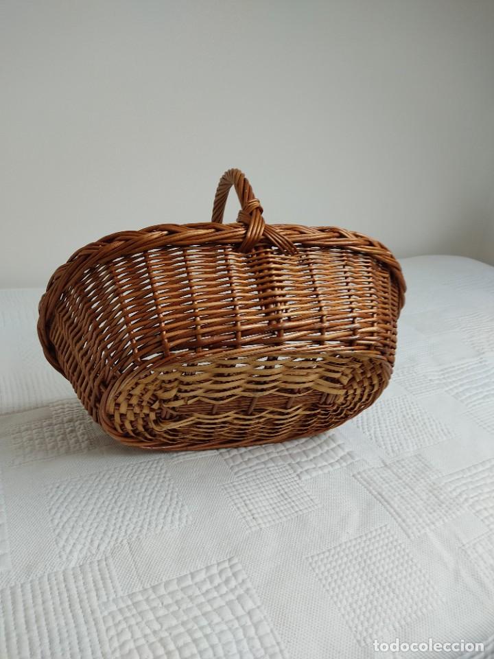 Artesan&iacute;a: Cesta ovalada de mimbre con asa. Setera - Foto 3