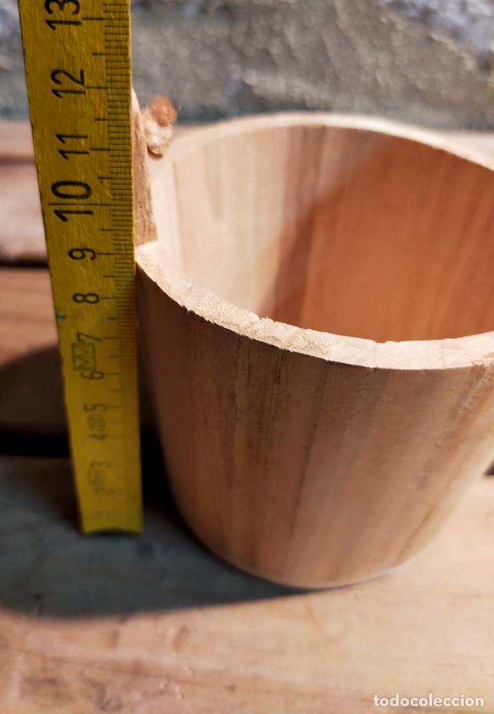 Artesan&iacute;a: CUBILETE DE MADERA - Foto 7