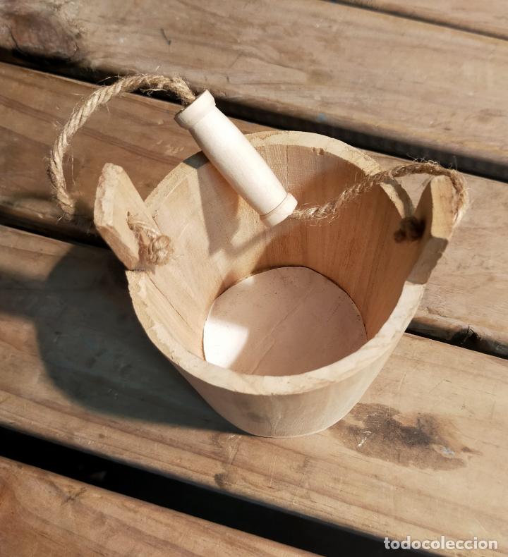 Artesan&iacute;a: CUBILETE DE MADERA - Foto 1